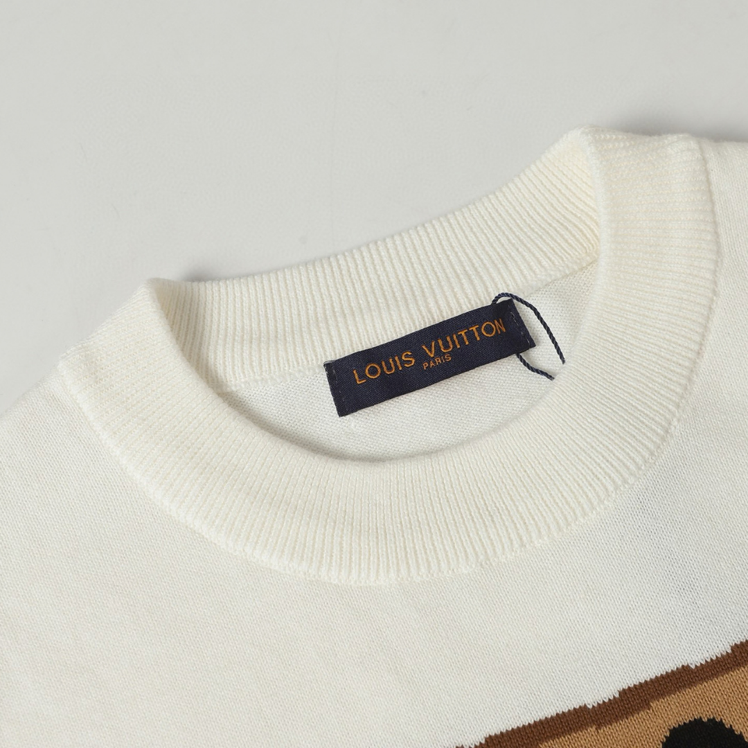 Lv Trunk Logo T-shirt
