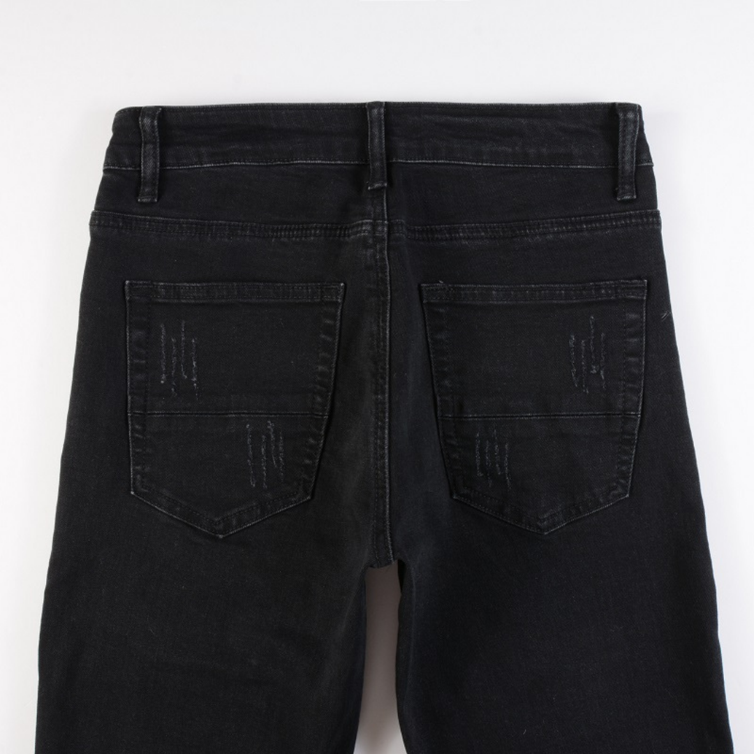 Amiri Black Patch Logo Jeans