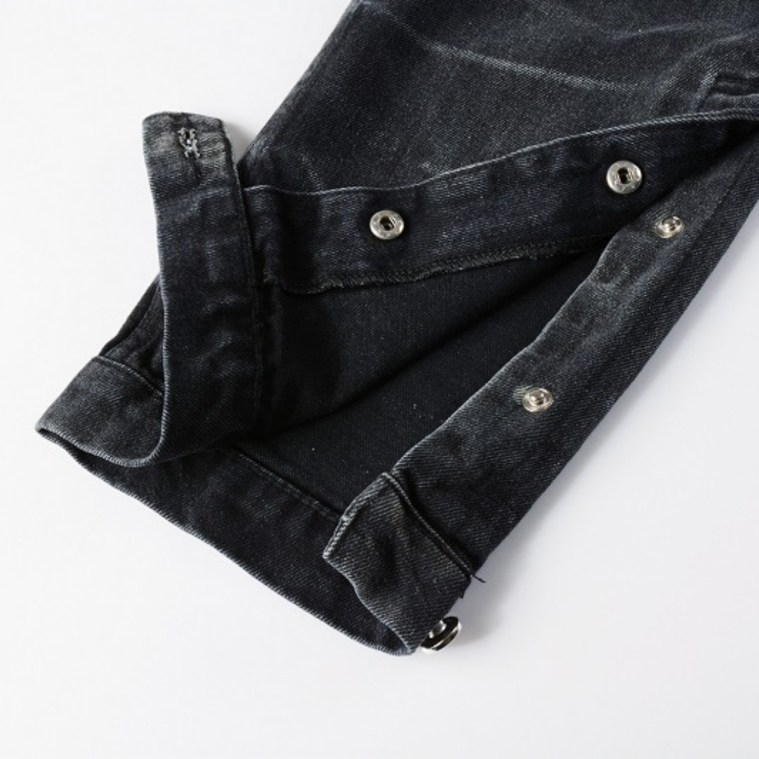 Amr Black Distressed Jeans