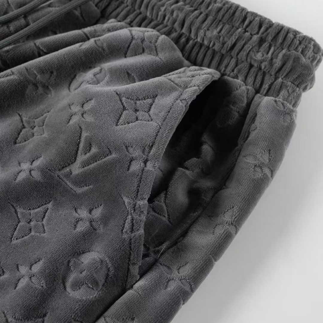 Lv Shorts