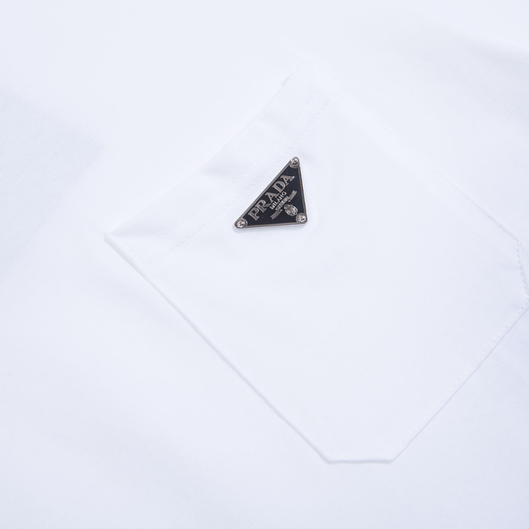 Monogram Badge T-shirt
