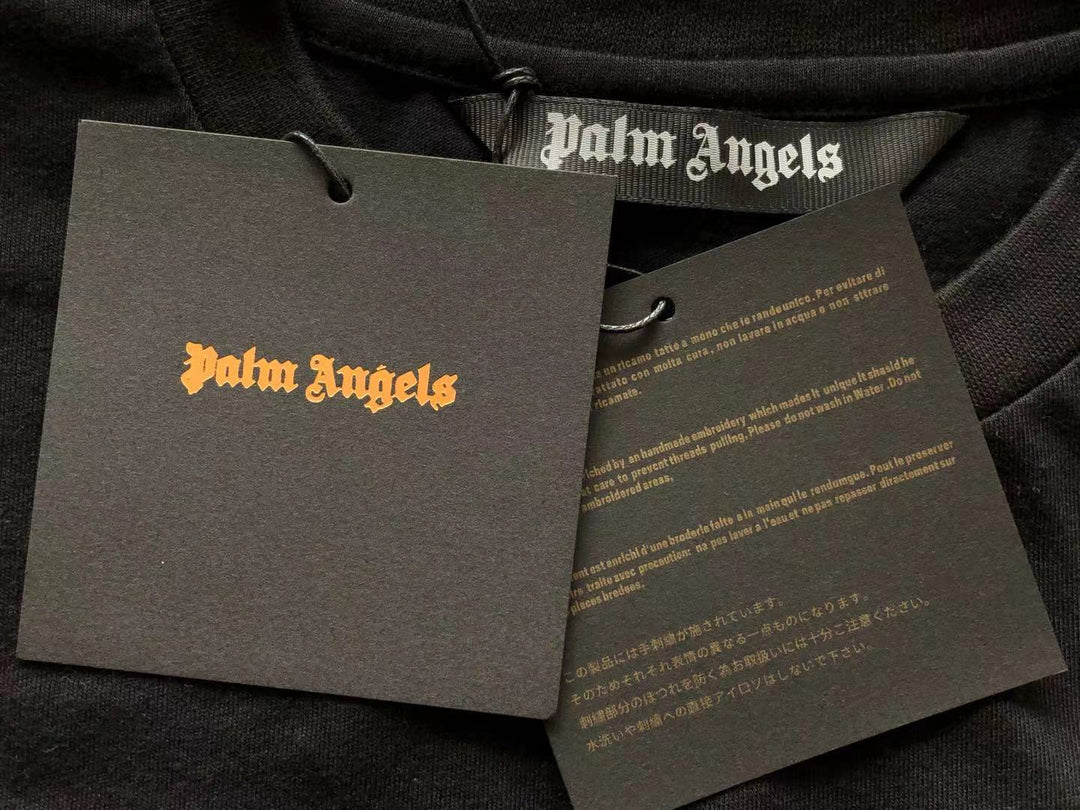 NEW YORK SPRAYED HOODIE on Sale - Palm Angels® Official